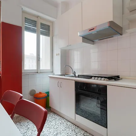 Guesthost - Balcony X4 Loreto M1-m2 Apartment