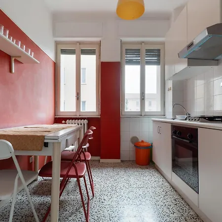 Guesthost - Balcony X4 Loreto M1-m2 Milan
