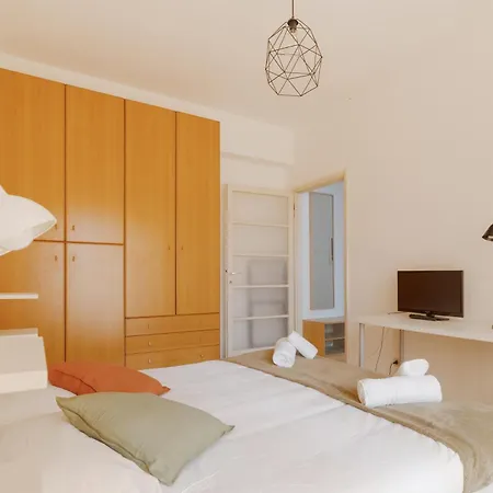 Guesthost - Balcony X4 Loreto M1-m2 Apartment Milan